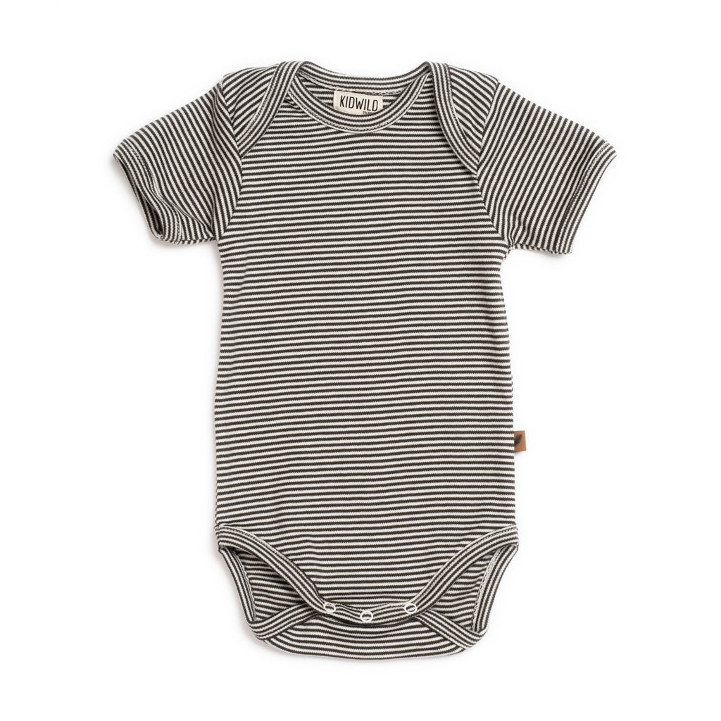 Organic short sleeved bodysuit